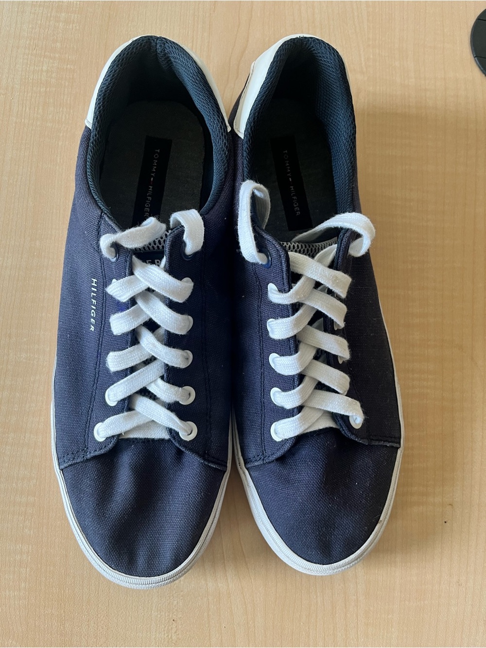 Tommy Hilfiger Navy and White Low-Top Canvas Sneakers